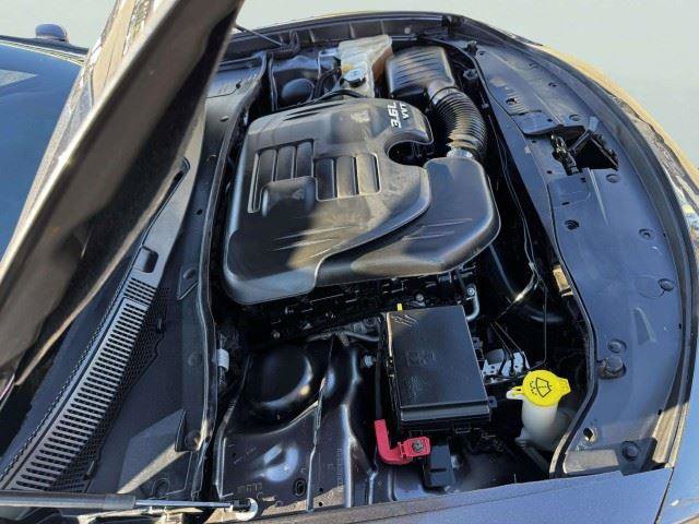 Used 2018 Dodge Charger GT AWD/4WD image 64