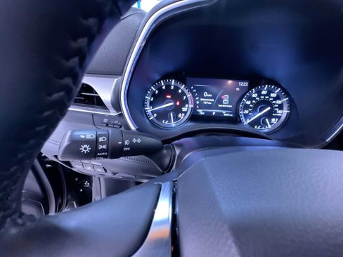 Used 2021 Toyota Highlander Platinum image 18