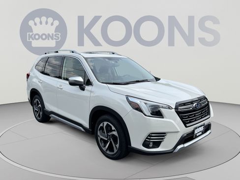 Used 2024 Subaru Forester Touring AWD/4WD image 10