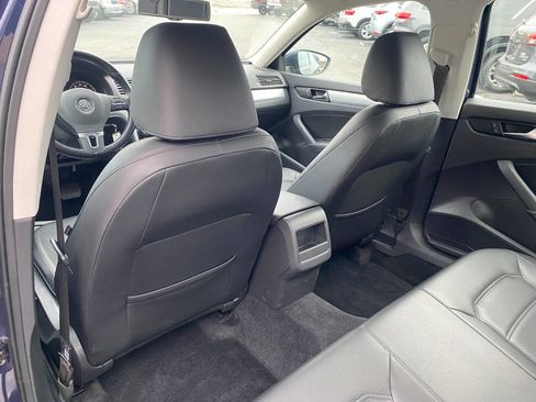 Used 2012 Volkswagen Passat TDI SE image 22