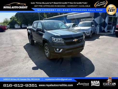 Used 2019 Chevrolet Colorado Z71 AWD/4WD image 2