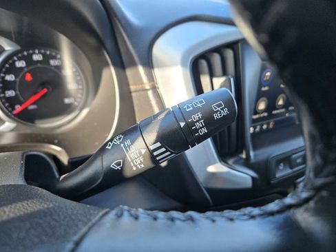 Used 2020 GMC Terrain SLE w/ Driver Convenience Package image 19