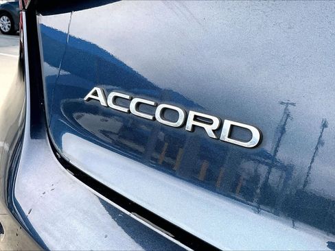 Used 2024 Honda Accord EX-L image 9