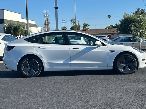 Used 2023 Tesla Model 3 Standard Range RWD image 6