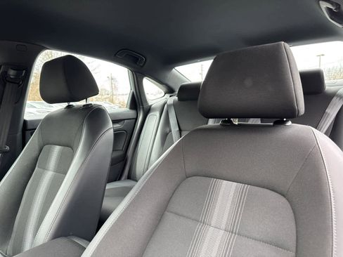 Used 2023 Honda Civic Sport image 15