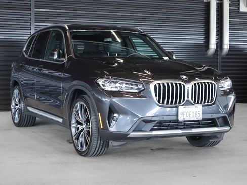 Used 2023 BMW X3 sDrive30i w/ Convenience Package image 9