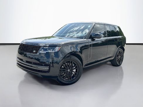 Used 2025 Land Rover Range Rover SE AWD/4WD image 1