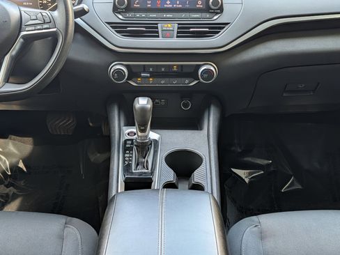 Used 2019 Nissan Altima 2.5 S image 16