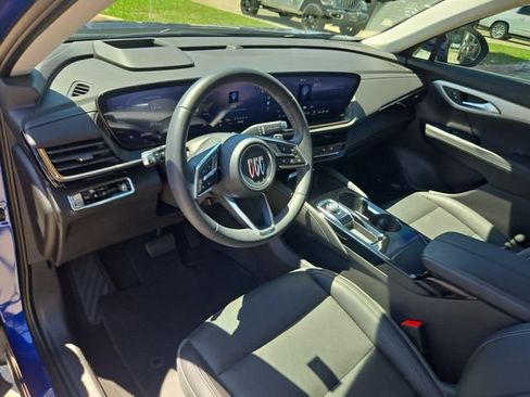 Used 2024 Buick Envision Avenir AWD/4WD image 10