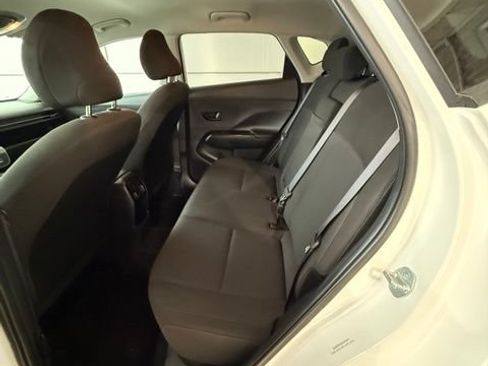 Used 2025 Hyundai Kona SEL FWD image 15