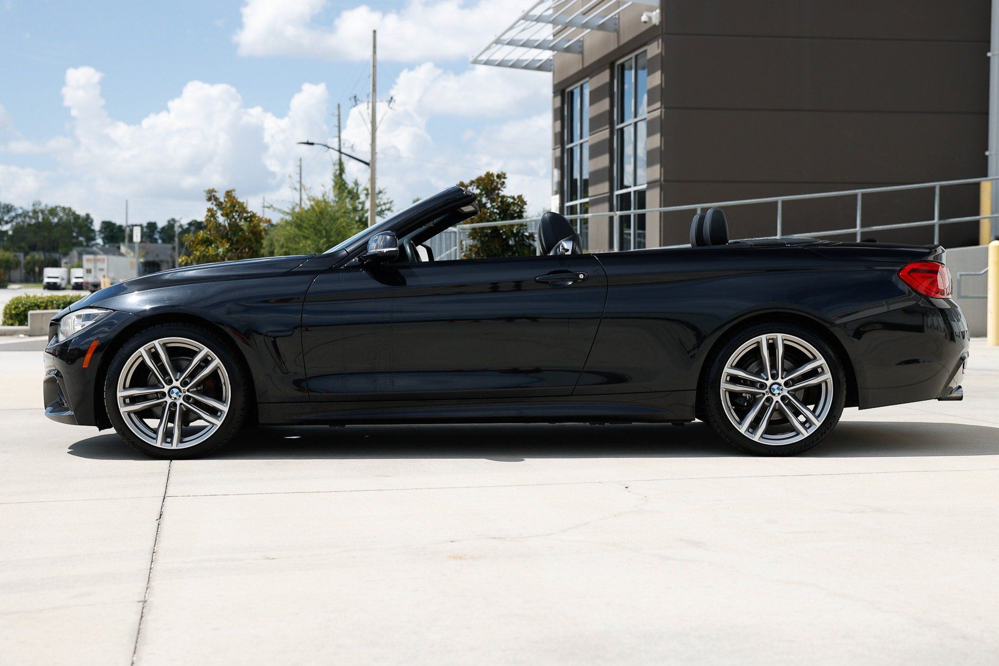 Used 2018 BMW 430i Convertible RWD image 5
