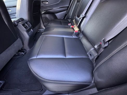 Certified 2025 Nissan Murano SV FWD image 20