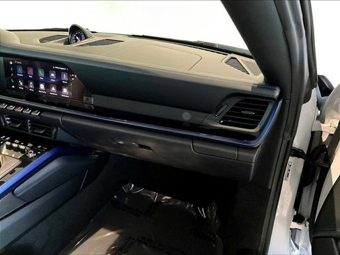 New 2026 Porsche 911 Carrera T image 21
