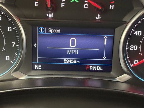 Used 2022 Chevrolet Equinox LT w/ Driver Convenience Package AWD/4WD image 35