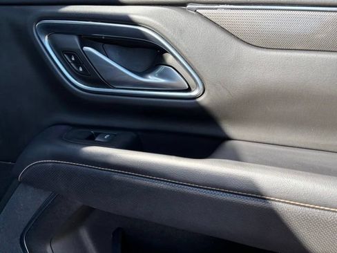Certified 2022 GMC Yukon AT4 AWD/4WD image 22