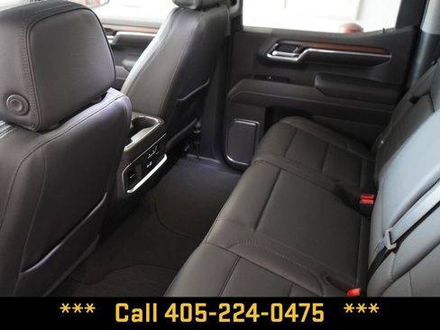 Used 2025 GMC Sierra 1500 Denali w/ Denali Reserve Package AWD/4WD image 35