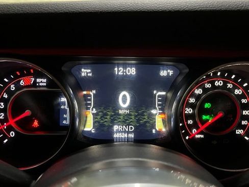 Used 2018 Jeep Wrangler Rubicon AWD/4WD image 15