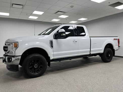 Used 2022 Ford F350 Lariat w/ Lariat Value Package AWD/4WD image 6
