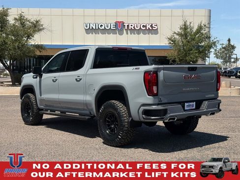Used 2024 GMC Sierra 1500 Elevation w/ Elevation Premium Package AWD/4WD image 9