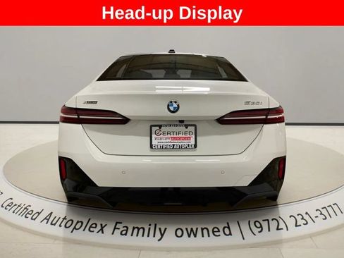 Used 2026 BMW 530i xDrive AWD/4WD image 4
