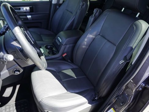 Used 2016 Land Rover LR4 HSE LUX AWD/4WD image 20