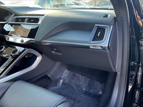 New 2024 Jaguar I-PACE R-Dynamic HSE image 28