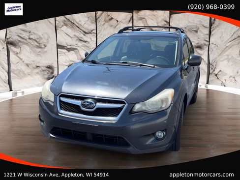 Used 2013 Subaru Crosstrek 2.0i Limited AWD/4WD image 2