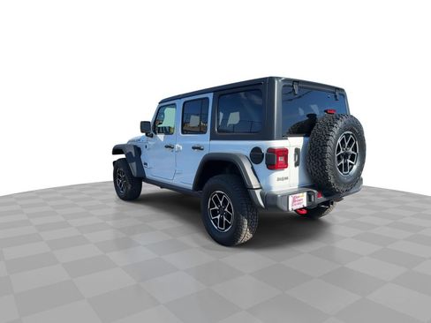 Used 2024 Jeep Wrangler Rubicon image 7
