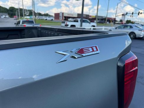 Used 2023 GMC Sierra 1500 Elevation AWD/4WD image 11