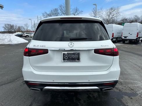 Used 2024 Mercedes-Benz GLS 450 4MATIC image 5