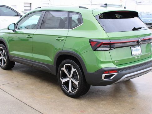 New 2026 Volkswagen Taos SEL AWD/4WD image 4