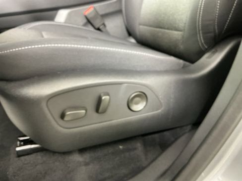 New 2026 Chevrolet Traverse LT w/ Driver Confidence Package image 5