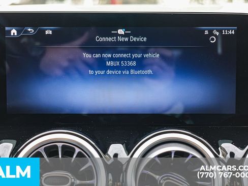 Used 2025 Mercedes-Benz GLA 250 4MATIC image 39