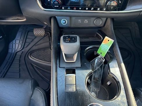 Used 2023 Nissan Rogue Platinum w/ Platinum Premium Package image 21