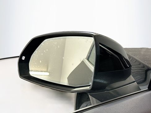 Used 2022 Audi Q5 2.0T Premium w/ Convenience Package image 16