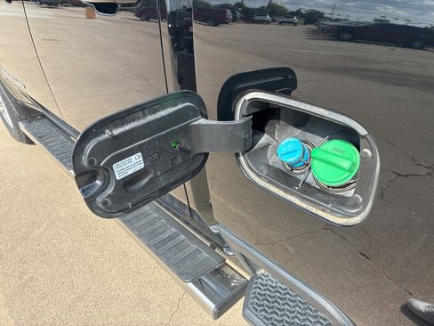 Used 2022 GMC Sierra 3500 SLE w/ SLE Convenience Package image 13