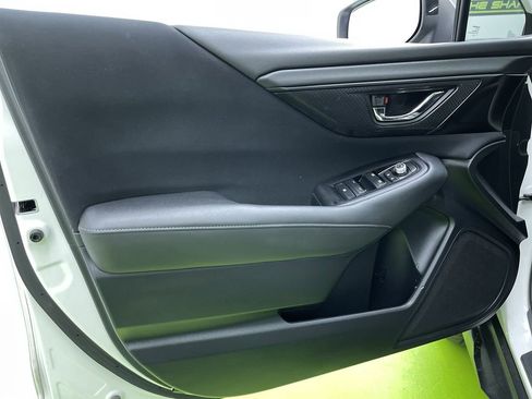 Used 2022 Subaru Outback Premium w/ Popular Package #1 image 16