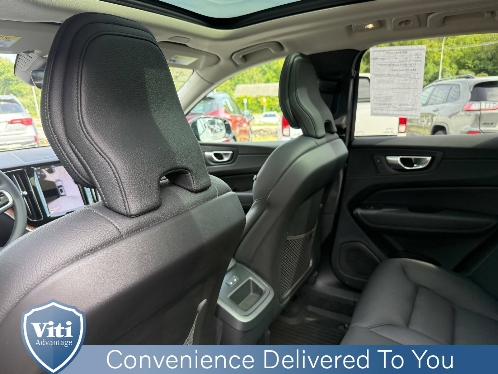 Certified 2024 Volvo XC60 B5 Plus w/ Protection Package Premier AWD/4WD image 21