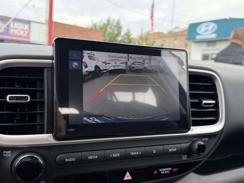 Certified 2023 Hyundai Venue SEL w/ Cargo Package FWD image 29