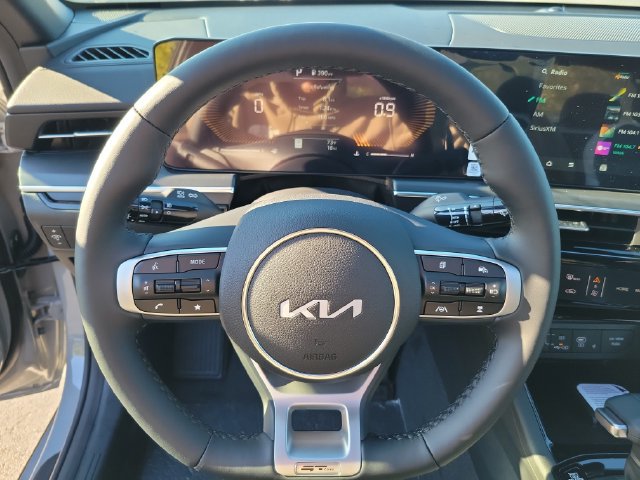 New 2027 Kia K5 GT-Line w/ GT-Line Premium Package FWD image 16