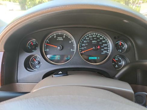 Used 2014 Chevrolet Silverado 3500 LTZ w/ LTZ Plus Package image 26