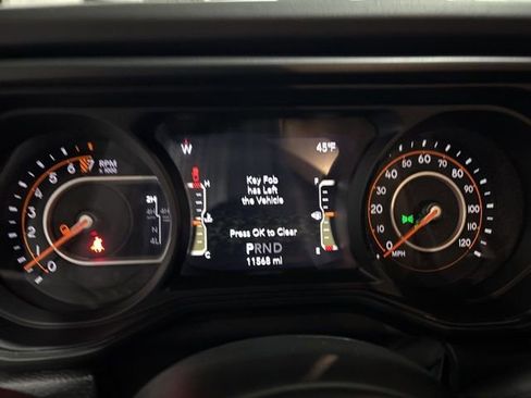 Used 2025 Jeep Gladiator Rubicon image 19