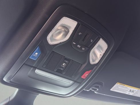 Used 2022 RAM 3500 Tradesman AWD/4WD image 22