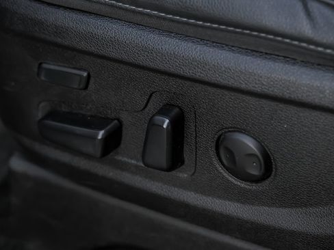 Used 2022 Kia Telluride SX image 19