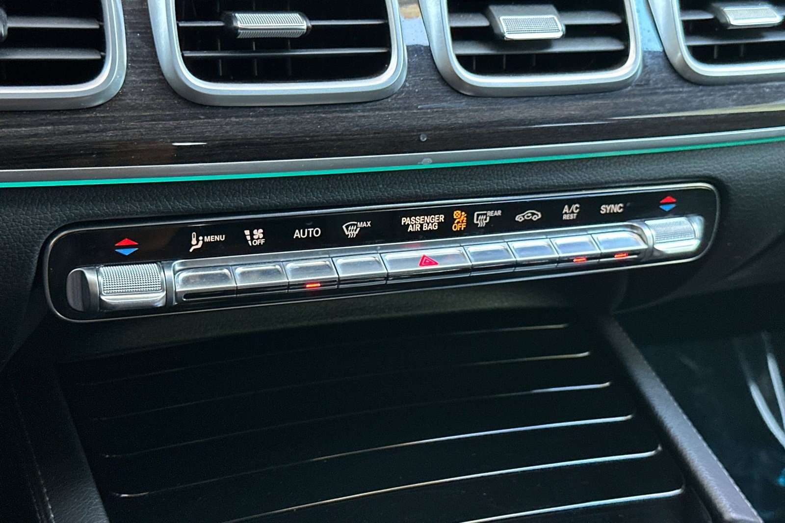 Certified 2022 Mercedes-Benz GLE 350 4MATIC image 18