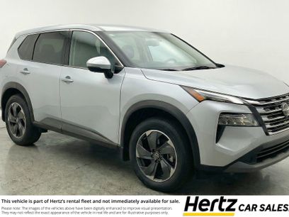 Used 2025 Nissan Rogue SV