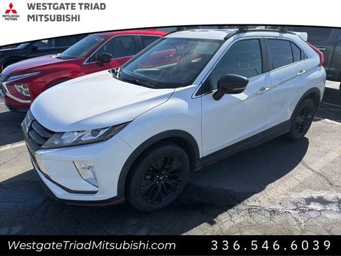 Used 2019 Mitsubishi Eclipse Cross LE image 4