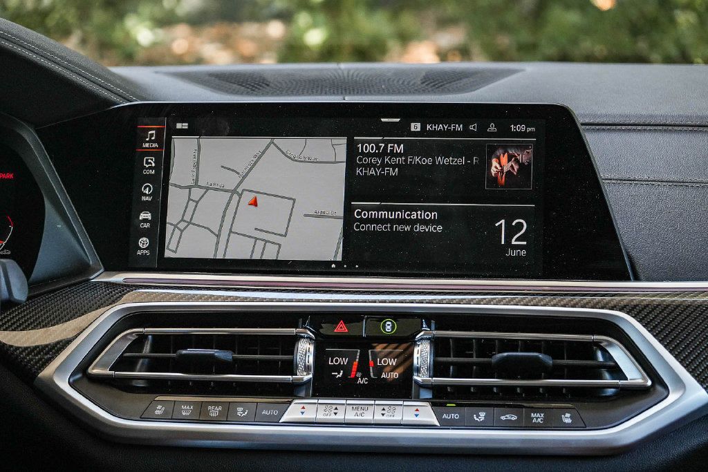 Used 2022 BMW X6 M50i w/ Executive Package AWD/4WD image 13