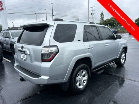 Used 2024 Toyota 4Runner SR5 RWD image 18