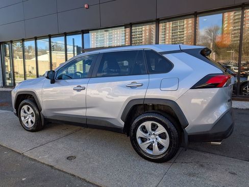 Used 2023 Toyota RAV4 LE image 10